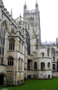 [An image showing Gloucester Cathedral]